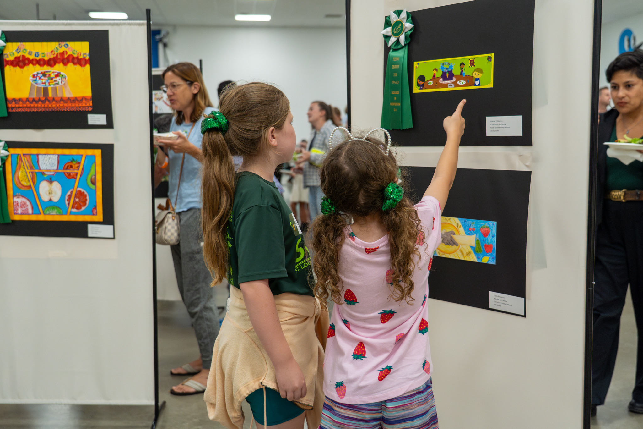Kids looking at art