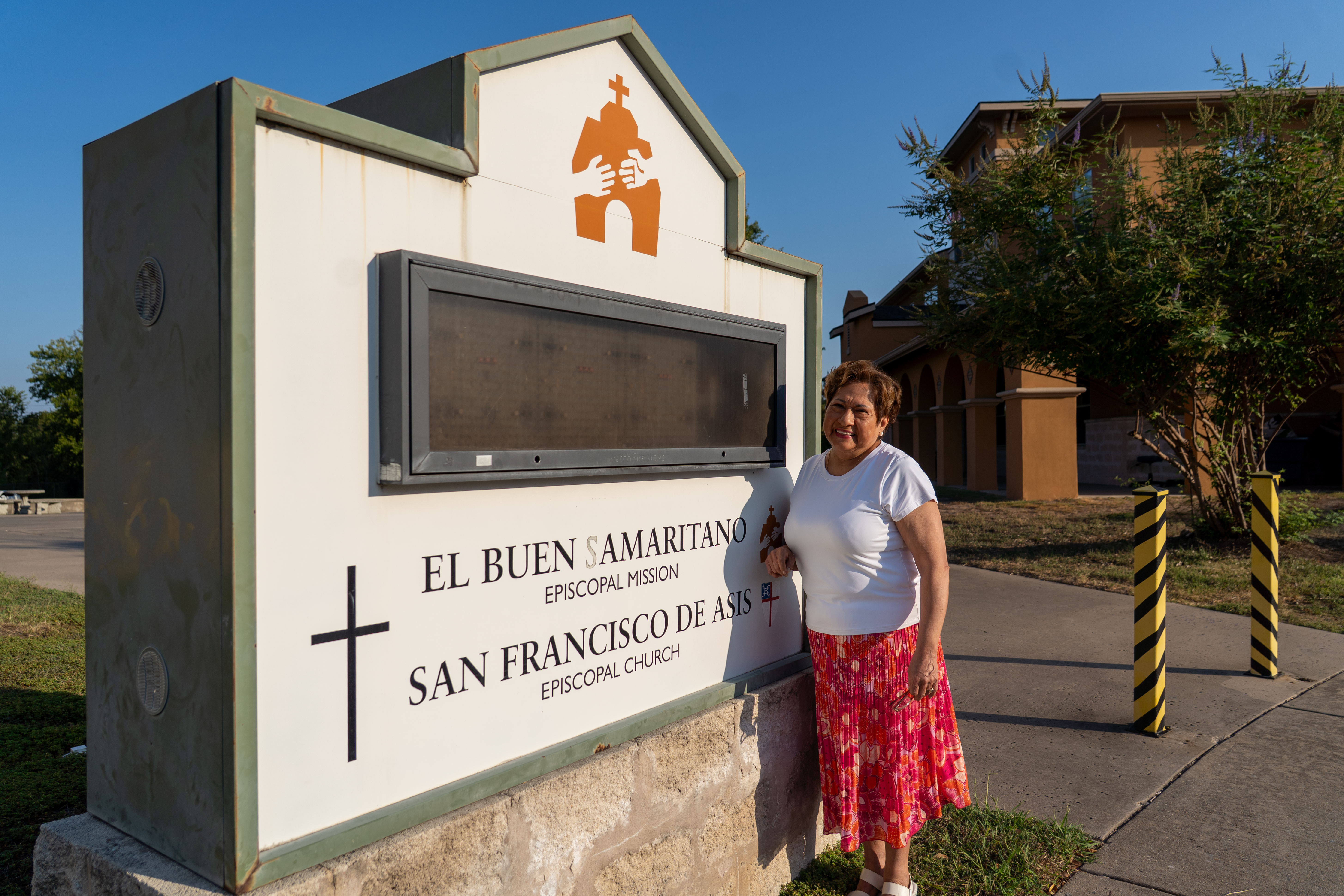 Aracely at CTFB partner agency El Buen