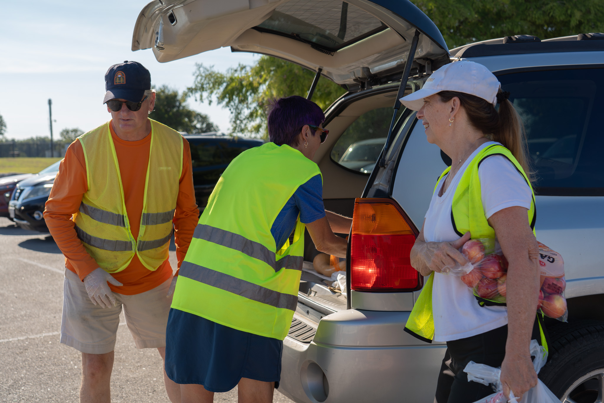 Trey at CTFB's Onion Creek mobile pantry distribution