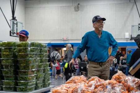 David at CTFB Onion Creek mobile pantry distribution